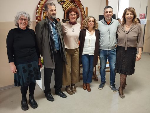 Nella foto Silvia Levenson, Sandro Pezzoli, Deborah Albini, Francesca Candelli, Matteo Seguso e Chiara Cignolo