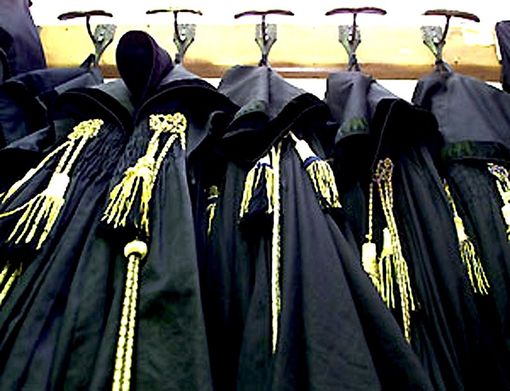 Dagli arresti domiciliari alla comunità