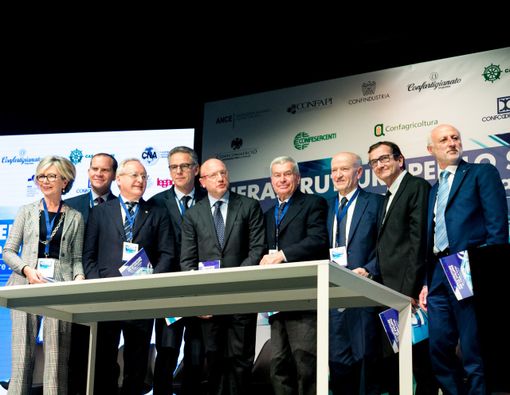 Confartigianato presente all'evento “Infrastrutture per lo sviluppo. Tav, l’Italia in Europa” FOTOGALLERY Confartigianato presente all'evento “Infrastrutture per lo sviluppo. Tav, l’Italia in Europa” FOTOGALLERY