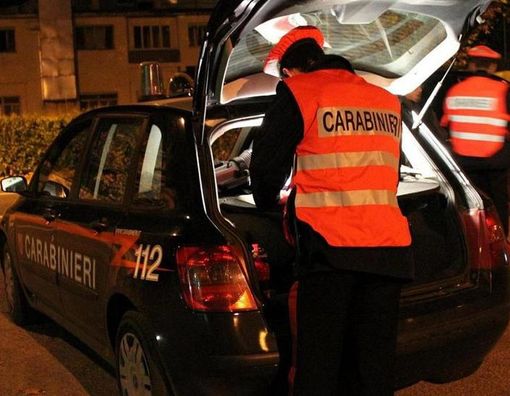 Roasio e Vercelli: Chiusi e sequestrati tre centri massaggi cinesi a luci rosse