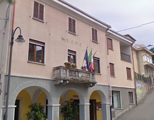 Il municipio di Portula Il municipio di Portula