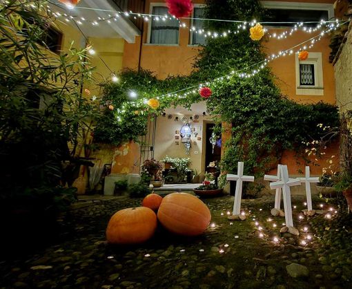 Graglia festeggia Halloween: il paese tra zucche, dolcetti e spettacoli Graglia festeggia Halloween: il paese tra zucche, dolcetti e spettacoli