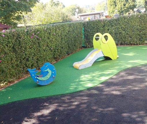 Quaregna Cerreto: nuovo look per le scuole