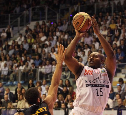 Basket -Ultime ore per votare i quintetti all'All Star Game