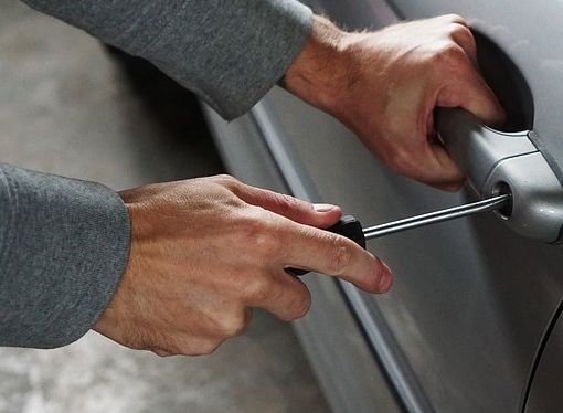 A Viverone assiste al furto del suo camper che ritrova due ore dopo poco lontano