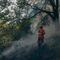 Dilagano le fiamme in Valsessera: cinque presidi per fermarne l'avanzata - Foto pagina Facebook AIB Bruzolo, impegnati nell'area di Coggiola
