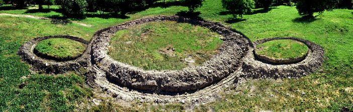 Un solco artistico che si (ri)traccia: si celebra il ventennale del Terzo Paradiso di San Servolo