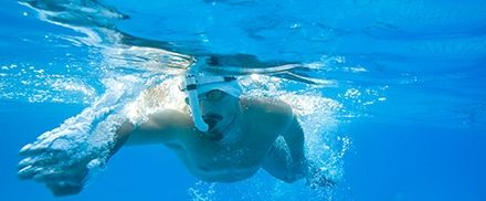 Viverone, traversata del lago a nuoto