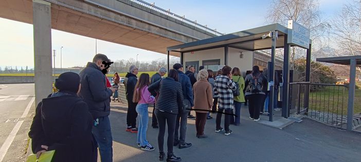 Parcheggio dell'ospedale di Ponderano, un lettore: "Il sistema non funziona"