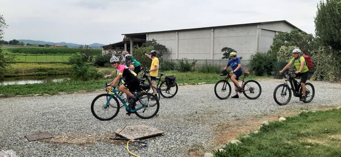 Paola Gianotti pedalata nella pedalata “ Semi (verdi) della Serra”