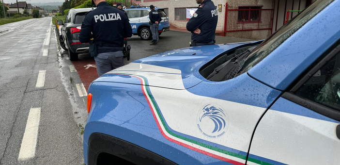 rifiuti polizia
