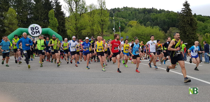 Domenica si corre a Pollone per il 41° Giro Memorial Famiglia Serralunga - Dott. Franco Coda Mauro Falla Caravino - (Foto di repertorio) Domenica si corre a Pollone per il 41° Giro Memorial Famiglia Serralunga - Dott. Franco Coda Mauro Falla Caravino - (Foto di repertorio)