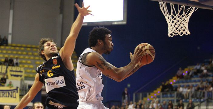 Basket - Si salvano soltanto Chillo e Lombardi FOTOGALLERY