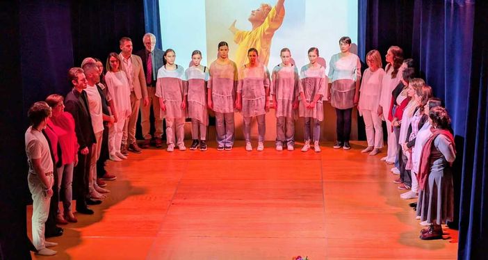 "uniAMOci contro la Violenza": Un Successo emozionante. Musica, danza e teatro uniscono Gaglianico nel No alla violenza sulle donne