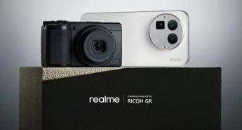 realme GT 8 Pro: l'eredità Ricoh GR Ridefinisce la fotografia mobile e la creatività urbana realme GT 8 Pro: l'eredità Ricoh GR Ridefinisce la fotografia mobile e la creatività urbana