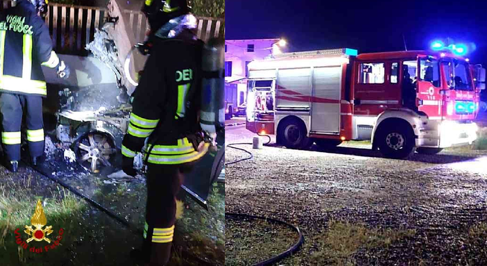 auto fiamme auto fiamme