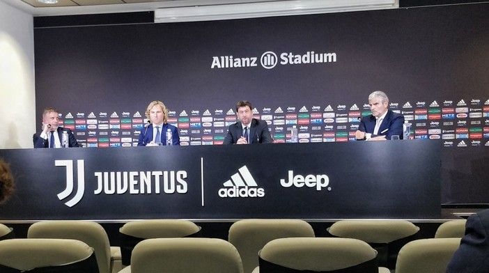 La Juve ripiomba nell'inverno (e fuori dalla zona Champions): -10 per la vicenda plusvalenze La Juve ripiomba nell'inverno (e fuori dalla zona Champions): -10 per la vicenda plusvalenze