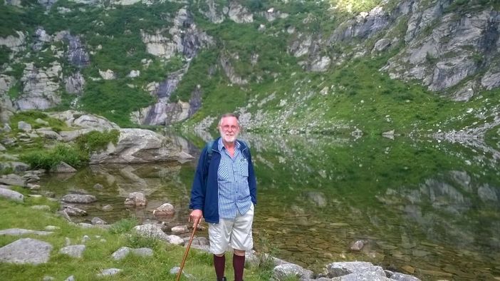 L'addio di Candelo a Lorenzo Munaro, titolare di una storica attività commerciale