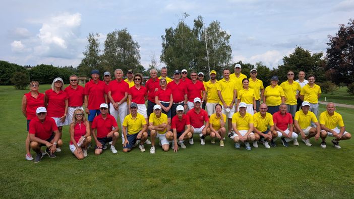 Golf Club Cavaglià: "Young vs Old" e Coppa Menabrea, trionfano i giovani Golf Club Cavaglià: "Young vs Old" e Coppa Menabrea, trionfano i giovani