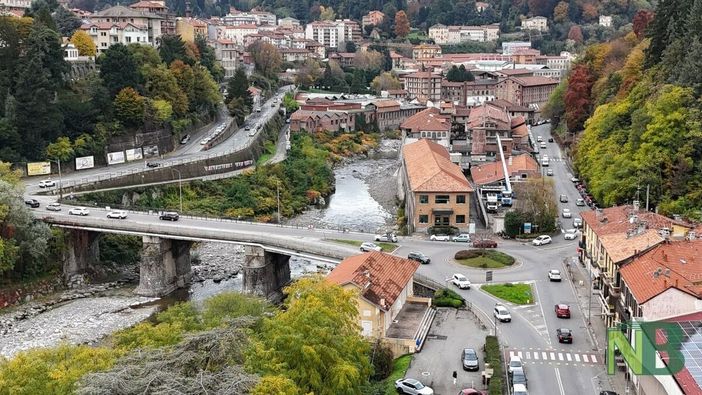 Biella, tornano le ruspe sotto il ponte di Chiavazza per la messa in sicurezza del torrente