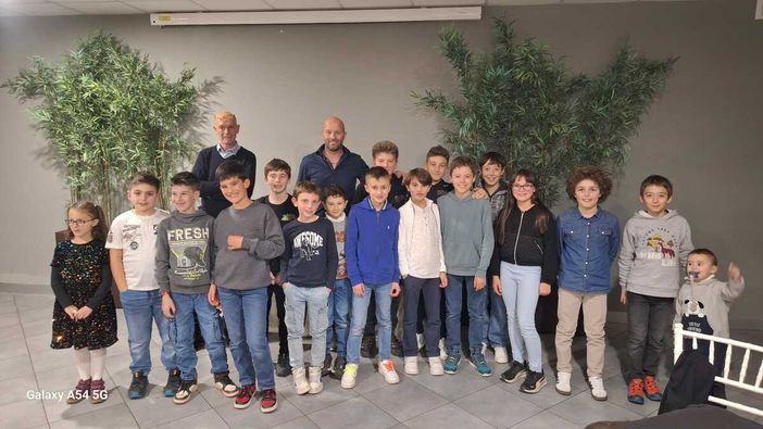 Racing Team Riverosse alla cena di squadra: "Festeggiamo 15 anni di sport e passione" Racing Team Riverosse alla cena di squadra: "Festeggiamo 15 anni di sport e passione"