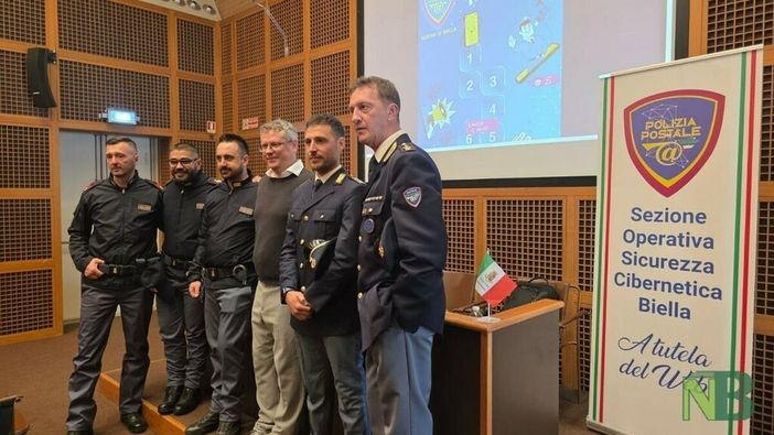 Polizia, a Biella un nuovo approccio educativo per la cultura della legalità e il contrasto al cyberbullismo Polizia, a Biella un nuovo approccio educativo per la cultura della legalità e il contrasto al cyberbullismo