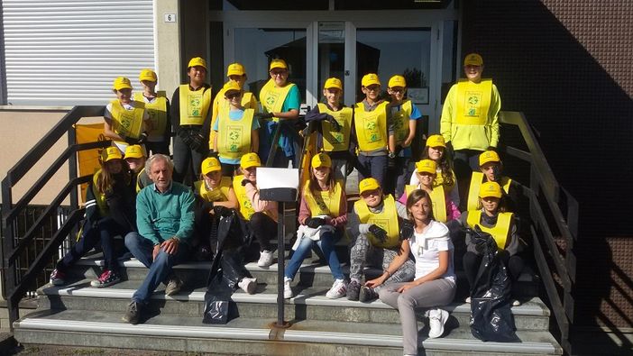 Vigliano Biellese: Ragazzi in pista per "pulire il mondo" Vigliano Biellese: Ragazzi in pista per "pulire il mondo"