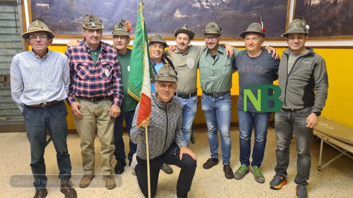 A Casapinta gli Alpini della Valcamonica portano allegria - Foto e Video Catia Ciccarelli e foto Claudio Nicola