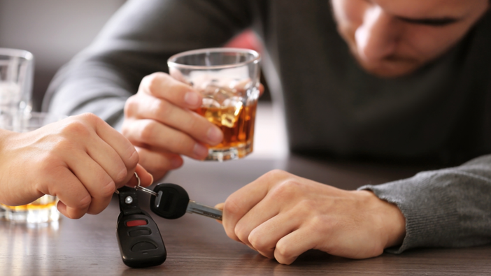 Incidenti stradali a Biella e Vergnasco, confiscato il mezzo del conducente ubriaco - Foto di reprtorio. Incidenti stradali a Biella e Vergnasco, confiscato il mezzo del conducente ubriaco - Foto di reprtorio.