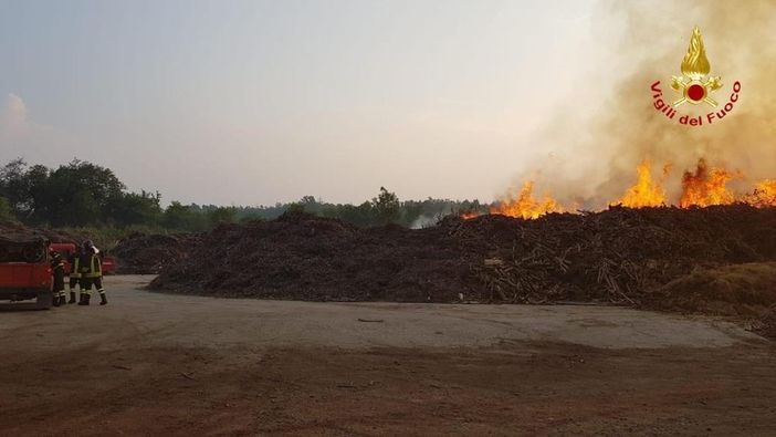 incendio ghemme incendio ghemme