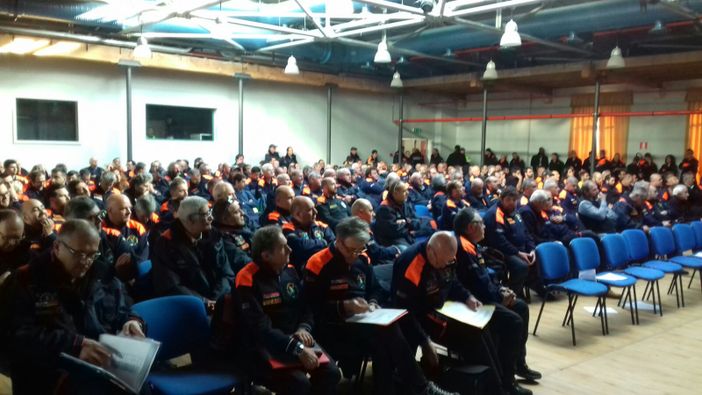 Dalla Regione Piemonte la riconoscenza agli AIB biellesi, eroi nel terremoto FOTOGALLERY Dalla Regione Piemonte la riconoscenza agli AIB biellesi, eroi nel terremoto FOTOGALLERY