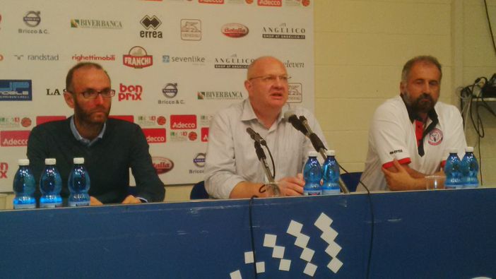 Basket - Voskuil infortunato e Raymond per dodici giorni torna negli Usa