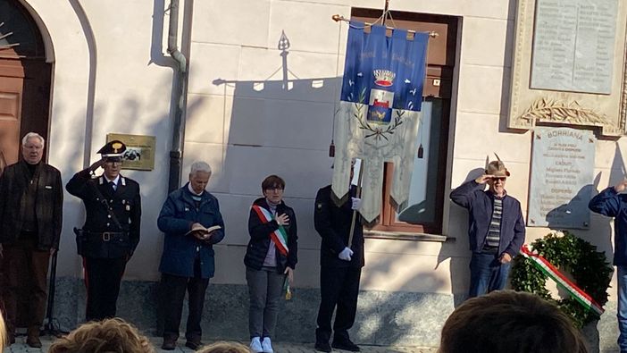 Borriana celebra il IV Novembre con le scuole, Guerriero: "Ragazzi, pace e libertà hanno un valore inestimabile" FOTO e VIDEO
