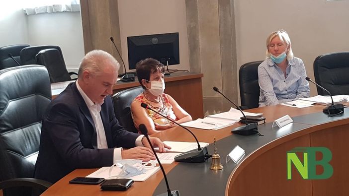 Una seduta del consiglio provinciale - Foto di repertorio