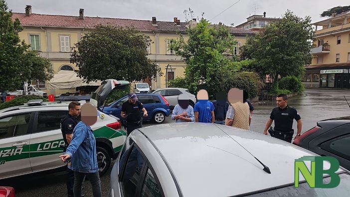 Chiavazza sotto assedio: i residenti esasperati dai vandali. Chiavazza sotto assedio: i residenti esasperati dai vandali.