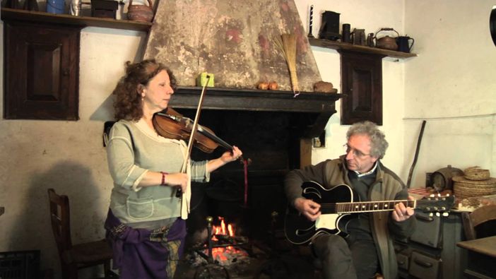 Biella: Al FestivaLungo le storie e le danze dell’Appennino Bolognese Biella: Al FestivaLungo le storie e le danze dell’Appennino Bolognese