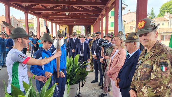 La Staffetta Alpina Ventimiglia-Trieste fa tappa a Sagliano