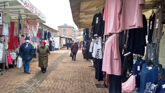 Mercati di Biella: a partire da giovedì torna anche il settore non alimentare Mercati di Biella: a partire da giovedì torna anche il settore non alimentare