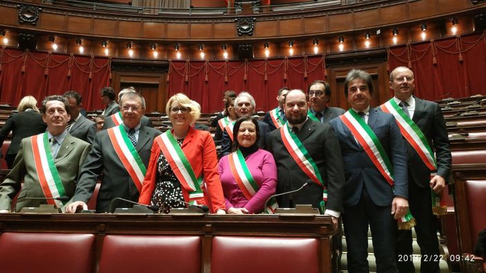 Roberto Pella (ANCI): "Sindaci a Montecitorio, iniziativa di valore in clima di sfiducia" Roberto Pella (ANCI): "Sindaci a Montecitorio, iniziativa di valore in clima di sfiducia"
