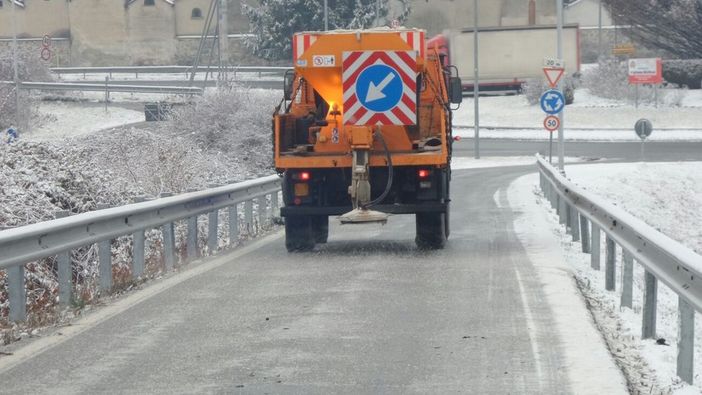 La Provincia vende mezzi e spargisale, ultimi giorni per procedere all'acquisto, foto archivio