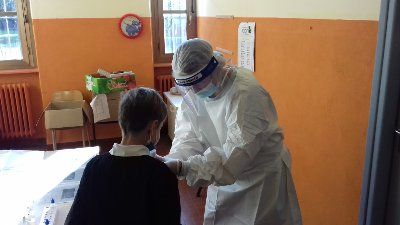 La Regione promuove i test salivari nelle scuole del territorio