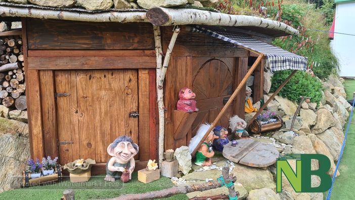 Oropa: Il villaggio dei Troll domina il parcheggio della Busancano FOTO e VIDEO Oropa: Il villaggio dei Troll domina il parcheggio della Busancano FOTO e VIDEO