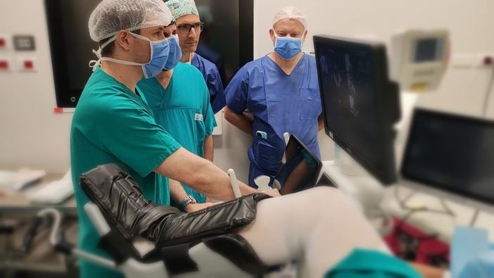 Molinette, anestesia e realtà virtuale: così si distrae il paziente durante le operazioni Molinette, anestesia e realtà virtuale: così si distrae il paziente durante le operazioni