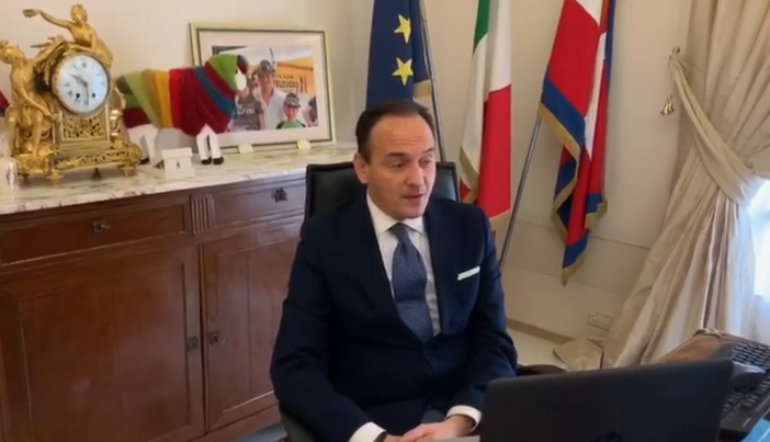 Cirio: "Siate responsabili: questo weekend preferite i parchi ai centri commerciali"