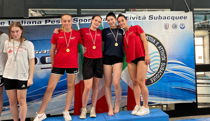 nuoto pinnato nuoto pinnato