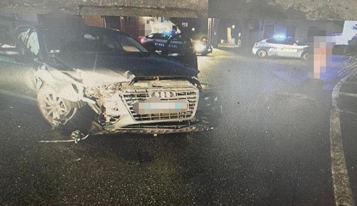 schianto auto schianto auto