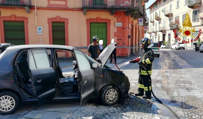 auto fuoco auto fuoco