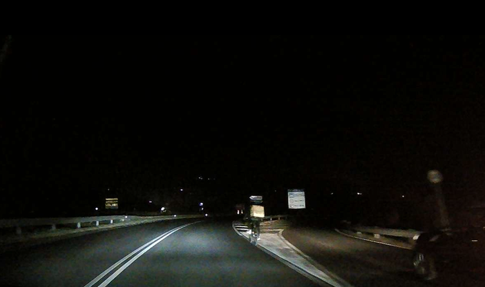 Lavoro e pericoli: il dramma silenzioso dei bikers al buio