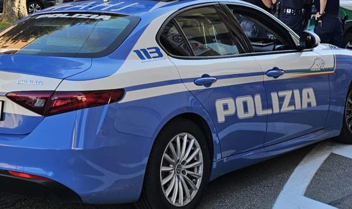 Biella: Polizia tra le bancarelle per una lite tra un ambulante e un avventore