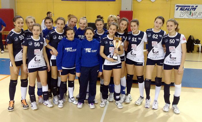 Volley femminile - Il Teamvolley all'assalto del titolo regionale U14